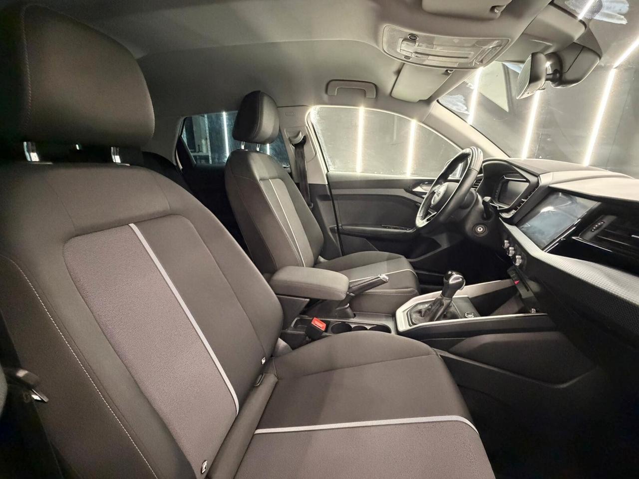 Audi A1 SPORTBACK S line edition-KM CERTIFICATI-12 MESI GARANZIA-PERMUTE