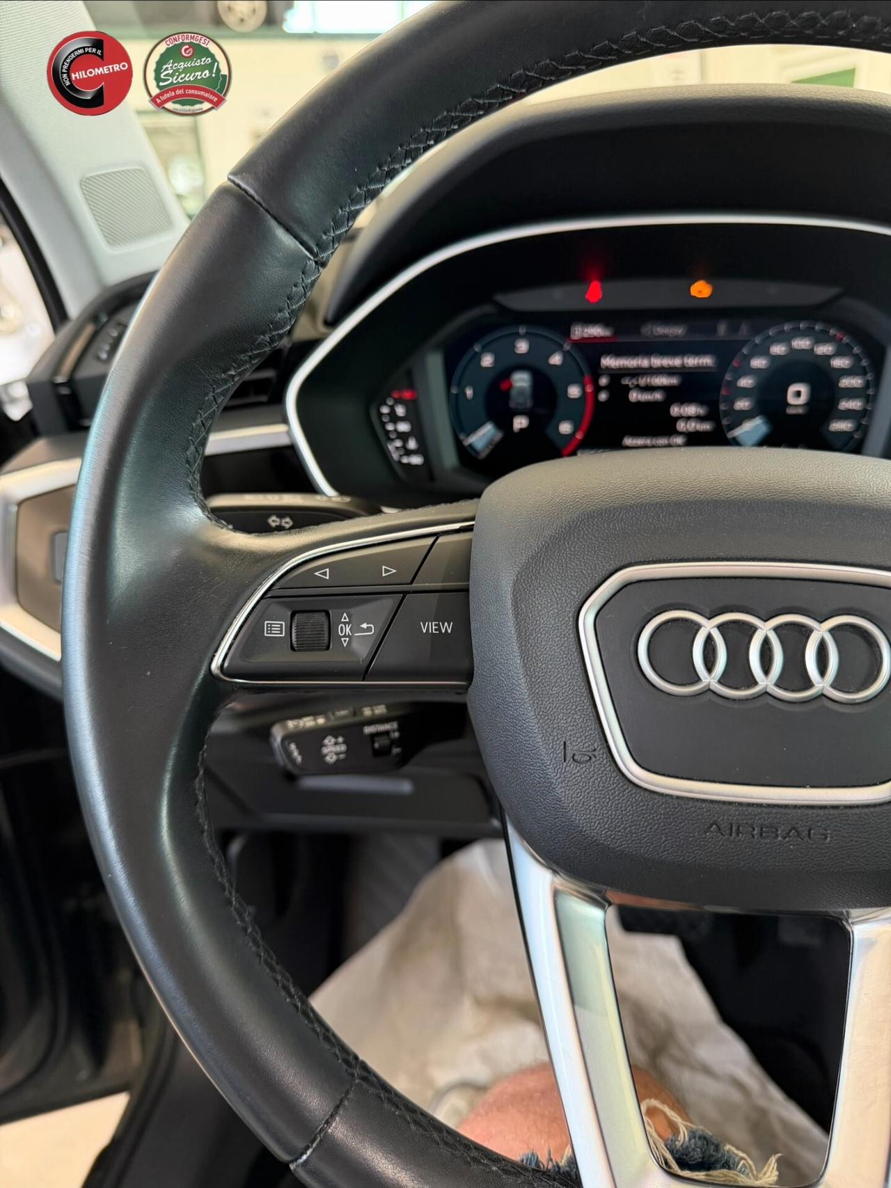 Audi Q3 35 TDI S tronic Business