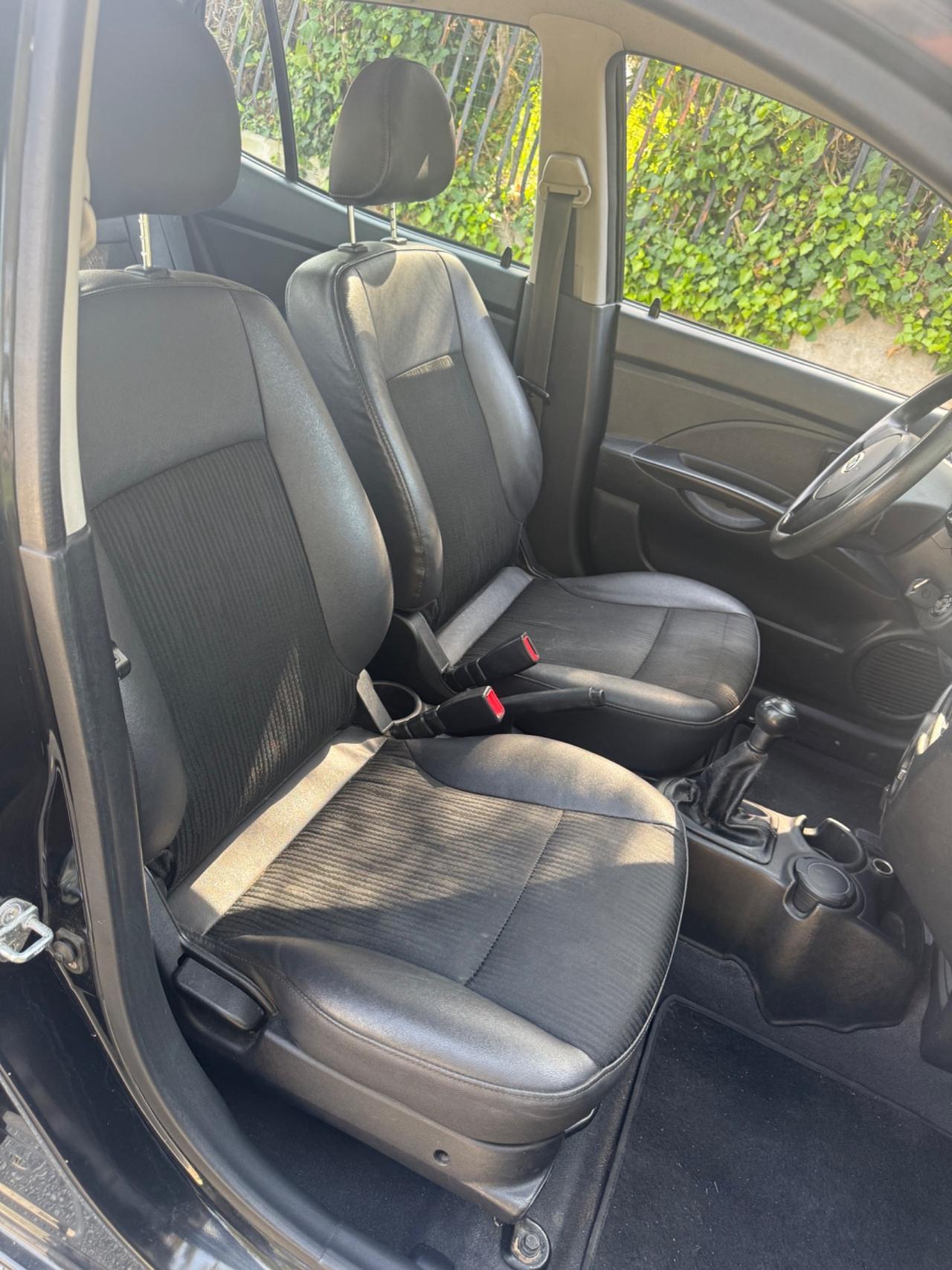 Kia Picanto 1.0 Benzina 105 milaKM neopatentati