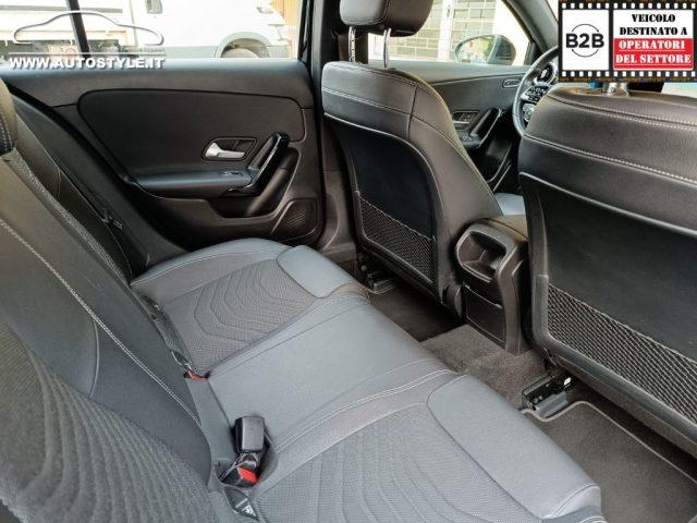 MERCEDES-BENZ A 180 d Automatic Business