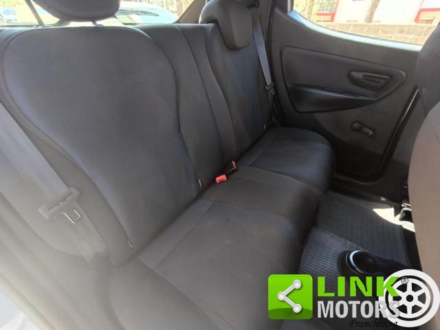 LANCIA Ypsilon 0.9 TwinAir 85 CV 5 porte Metano Ecochic