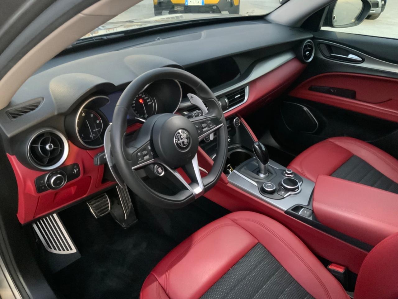 Alfa Romeo Stelvio 2.2 Turbodiesel 210 CV AT8 Q4 Executive
