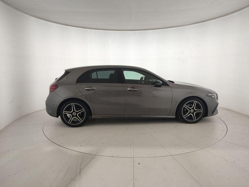 Mercedes-Benz Classe A A 180 d AMG Line Premium auto