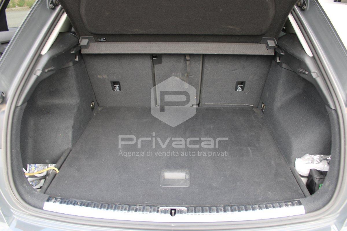 AUDI Q3 35 TFSI S tronic Business Advanced