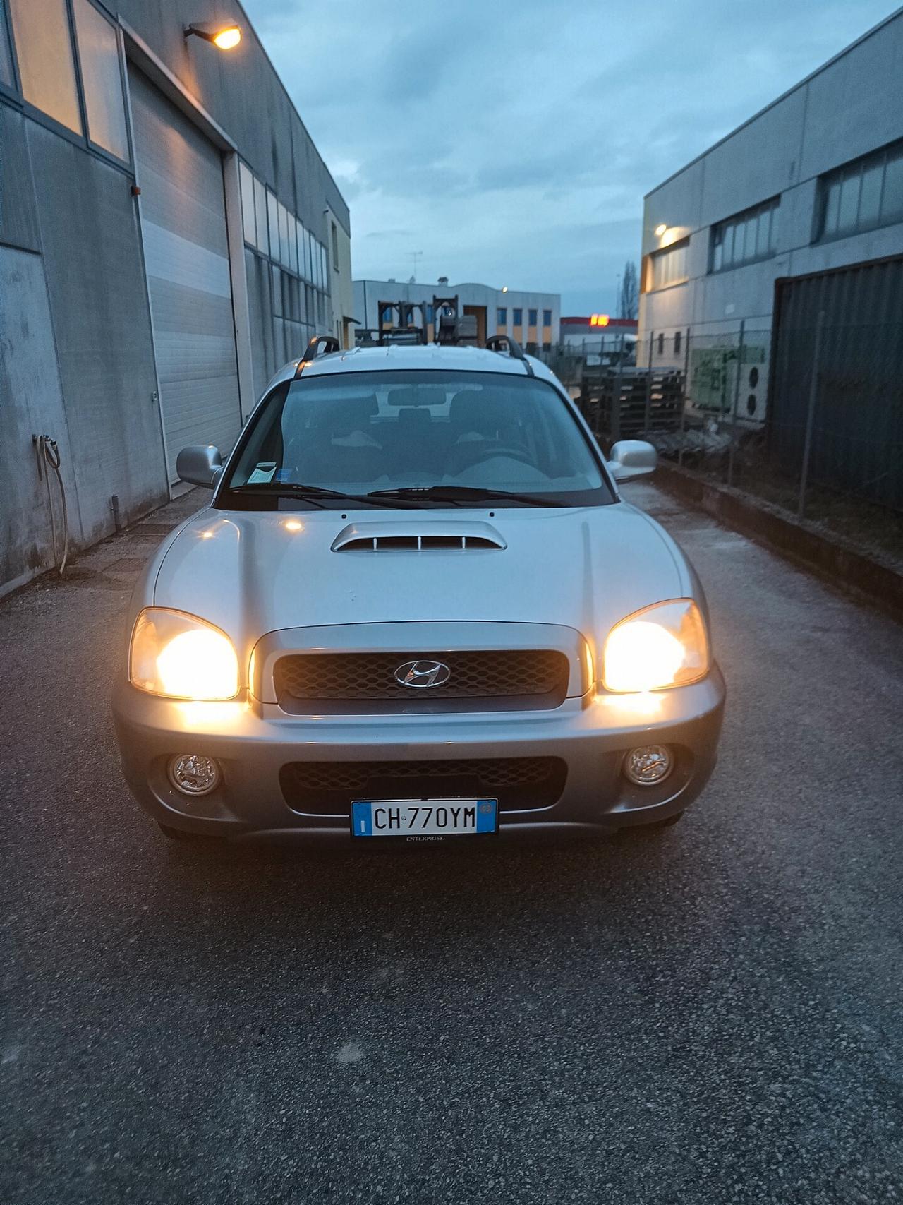 Hyundai Santa Fe 2.0 CRDi TD 4WD Plus