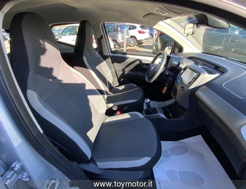 Toyota Aygo 2ª serie Connect 1.0 VVT-i 72 CV 5 porte x-play