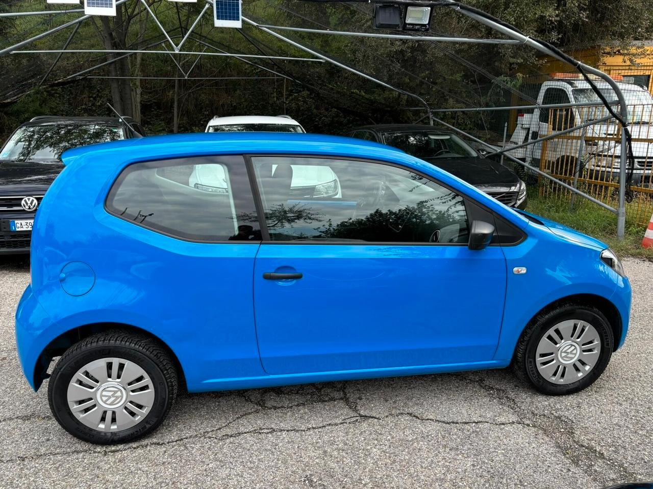 Volkswagen up! 1.0 3p. eco take up! OK Neopatentati