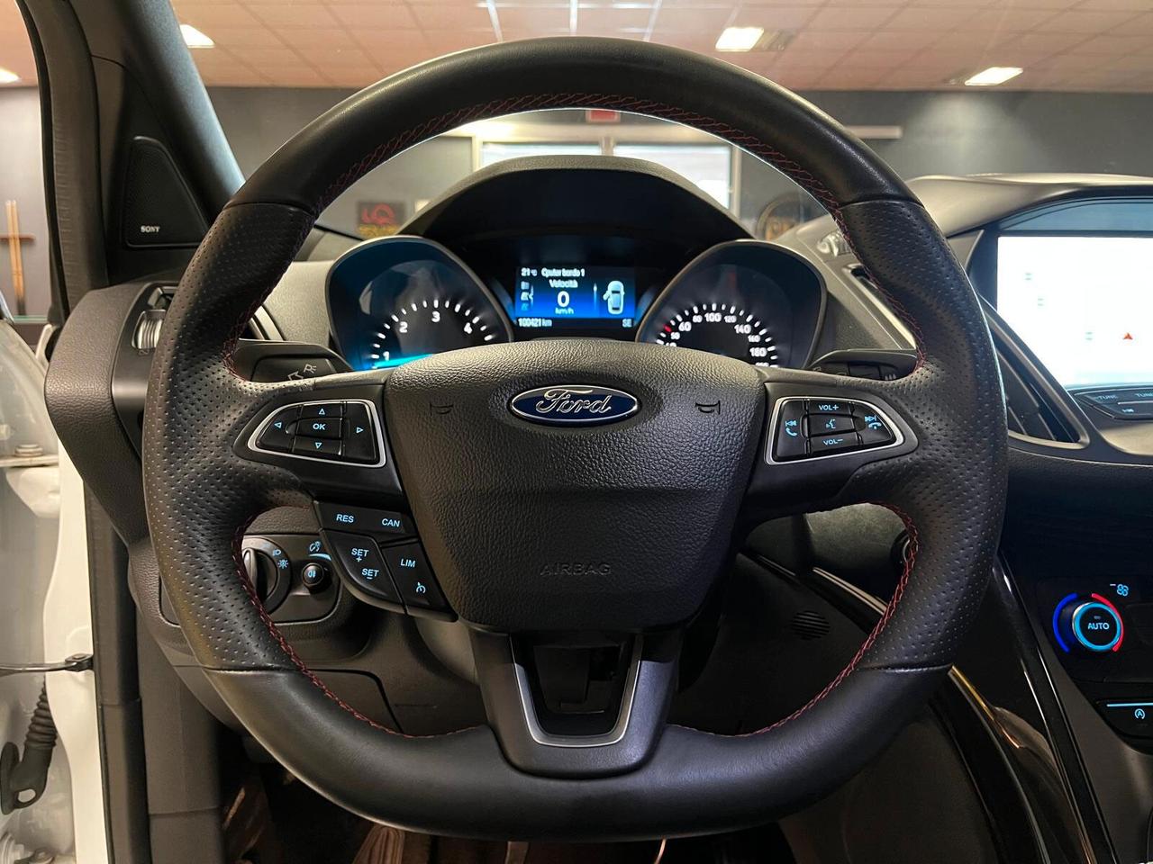 Ford Kuga 2.0 TDCI 120 CV S&S 2WD ST-Line