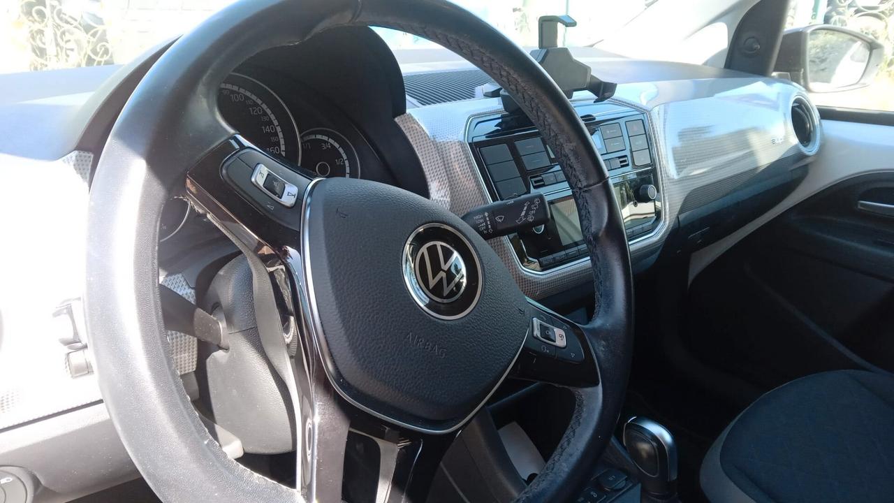 Volkswagen up! e-up! 82 CV