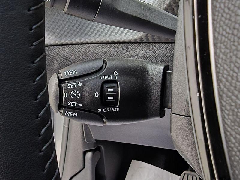 Peugeot 208 208 PureTech 100 Stop&Start 5 porte Allure