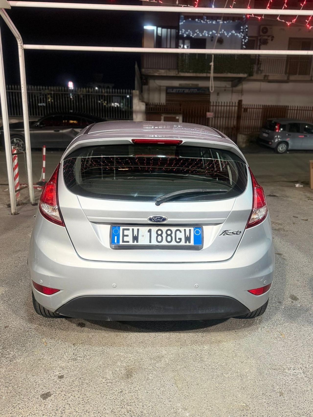Ford Fiesta 1.5 TDCi 75CV 5 porte Business