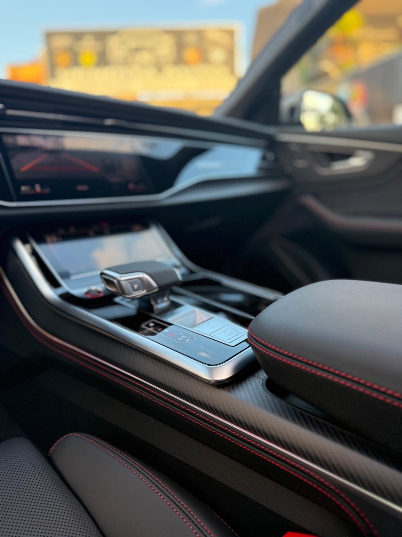 Audi Q8 RS TFSI V8 quattro tiptronic Performance