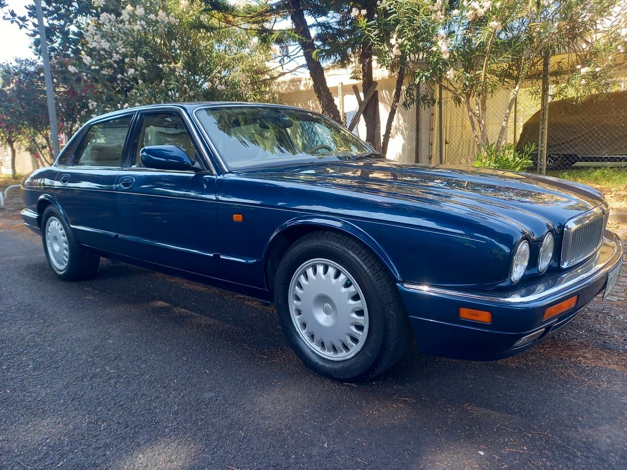 Jaguar XJ xj6 4.0 automatico 85.000km ISCRITTA ASI