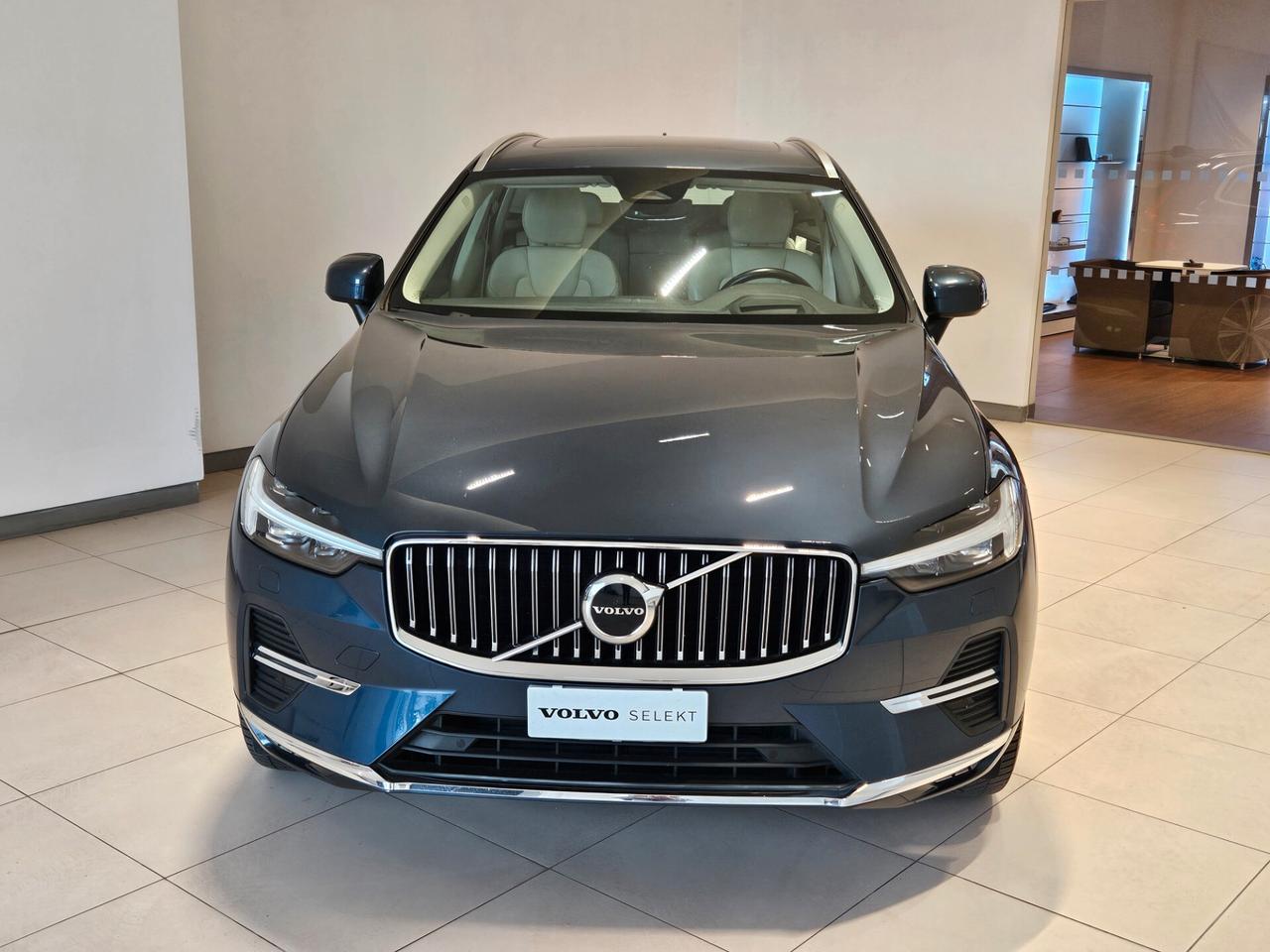 Volvo XC 60 B4 (d) AWD aut. Ultimate Bright AUTOCARRO N1