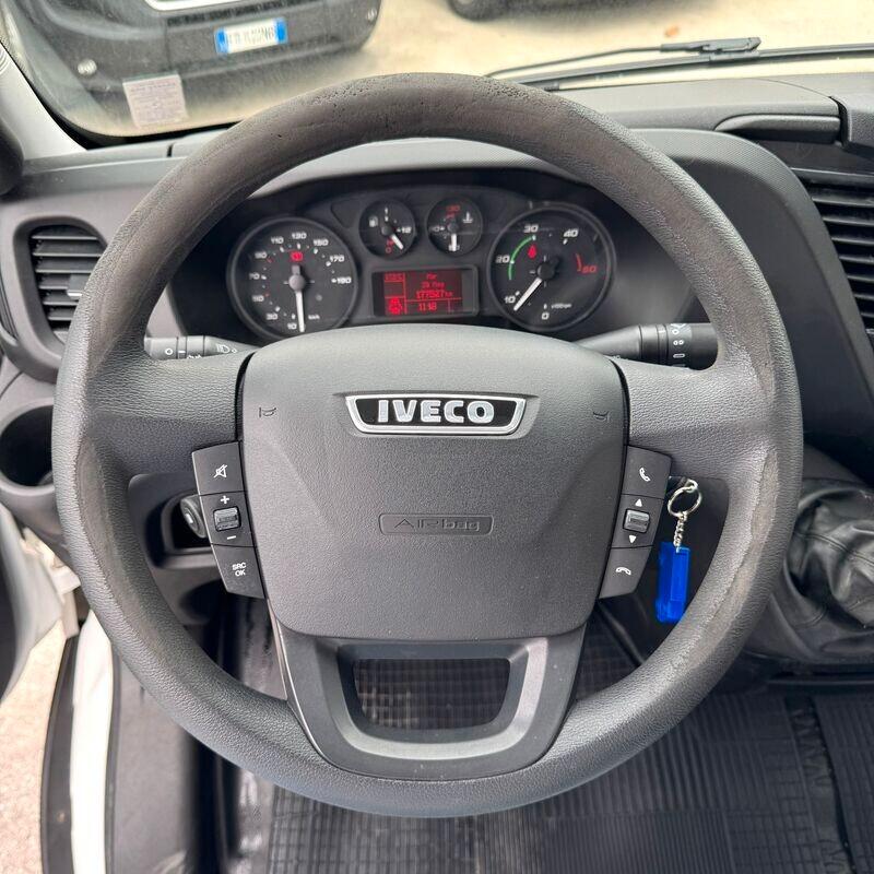 IVECO DAILY 35S15 PASSO 4100 FURGONE 6 POSTI