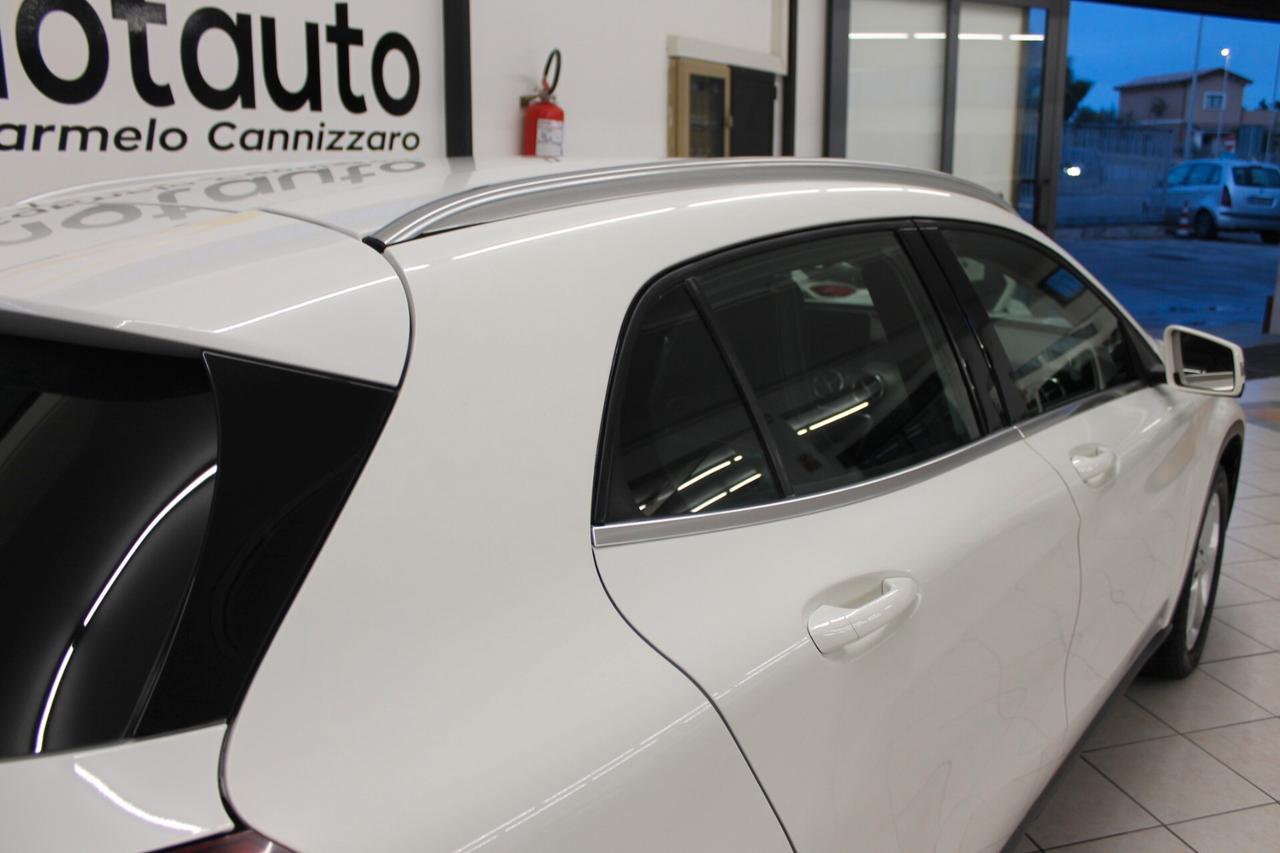 Mercedes-benz GLA 200 d Automatic Premium