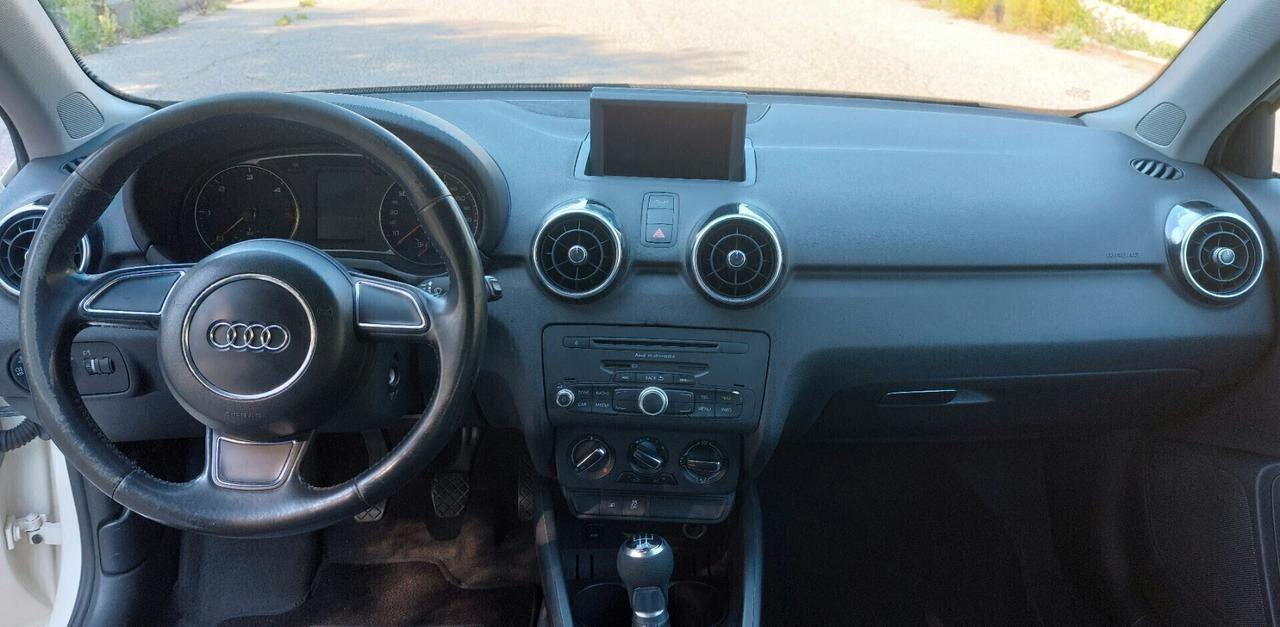 Audi A1 1.6 TDI 105 CV Attraction