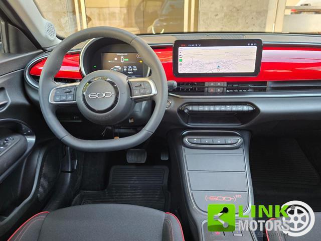FIAT 600e Red