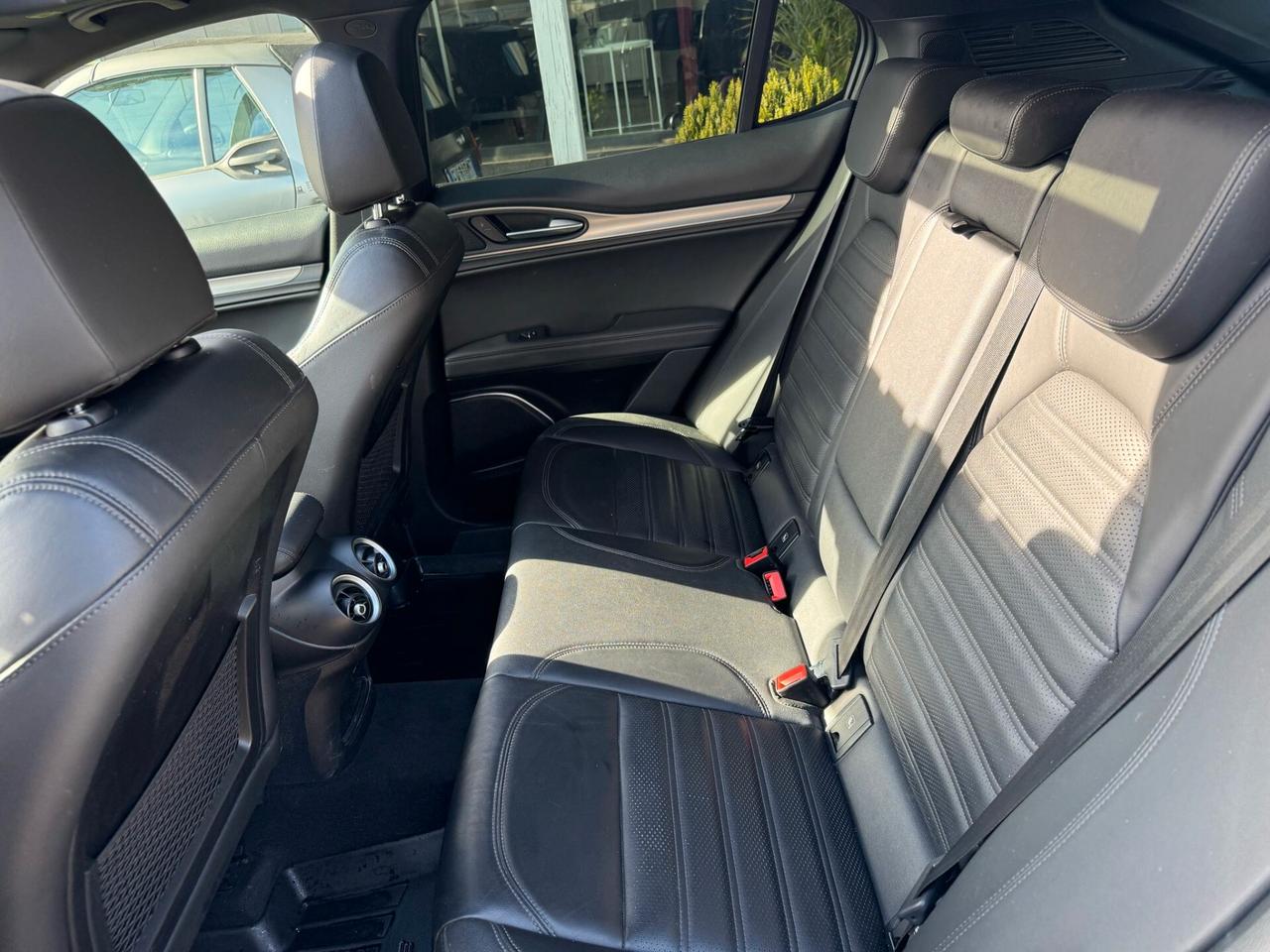 Alfa Romeo Stelvio 2.2 Turbodiesel 210 CV AT8 Q4 Veloce
