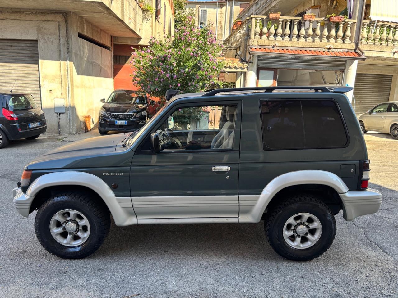 Mitsubishi Pajero 2.5 TDI Metal-top S. Select GLS