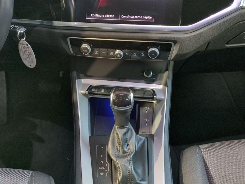 Audi Q3 Q3 SPB 35 TDI S tronic Business Plus