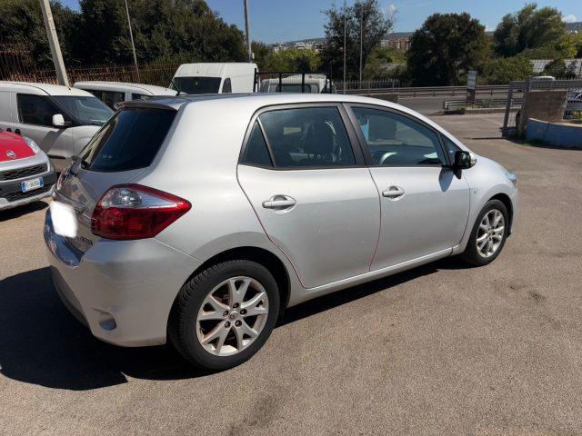 TOYOTA Auris 1.4 D-4D 5 porte