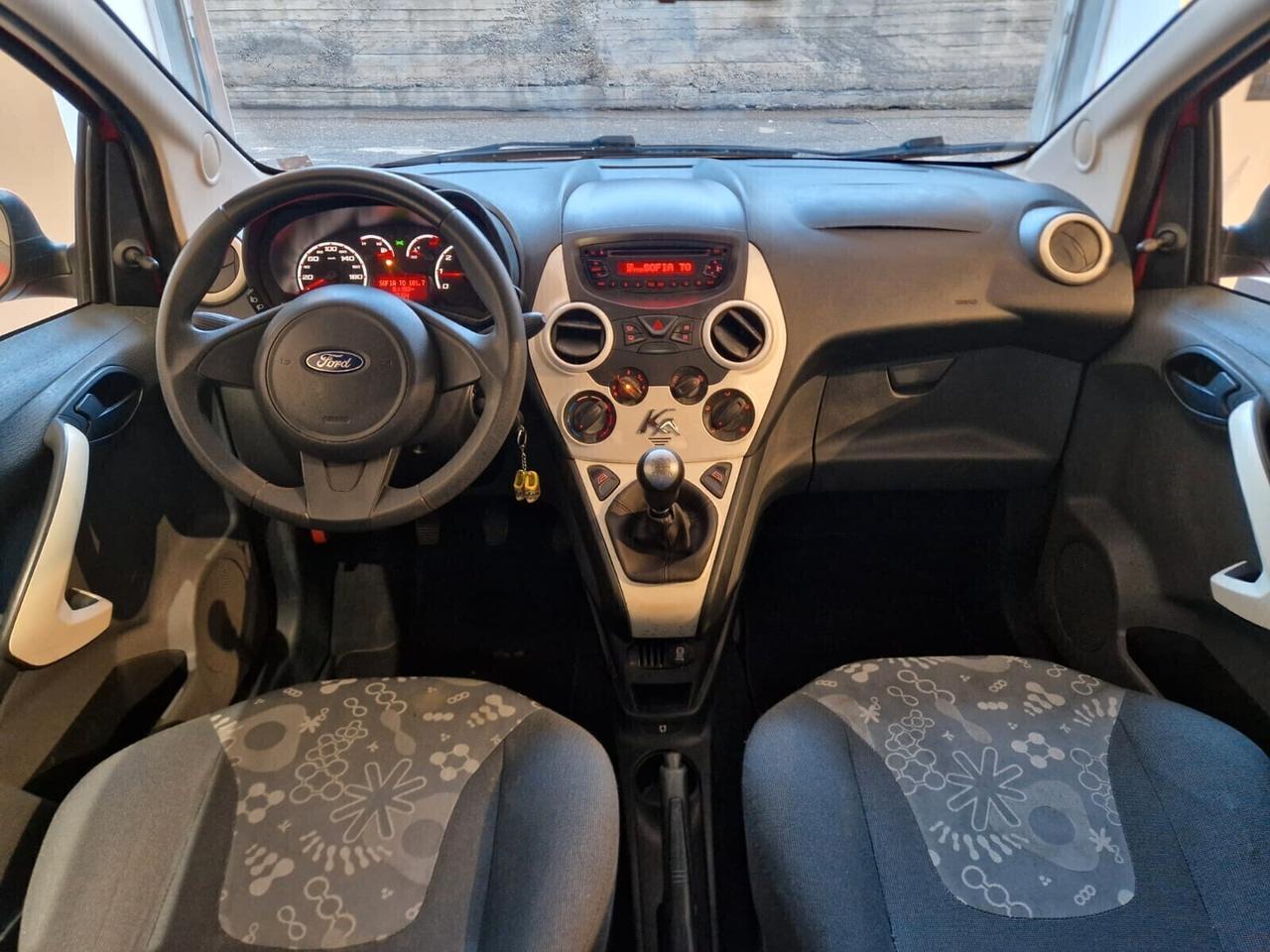 Ford Ka Ka+ 1.2 8V 69CV Titanium