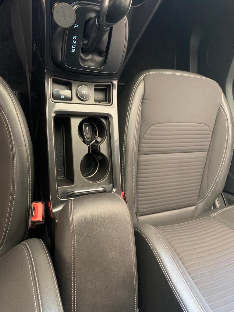 Ford Kuga 2.0 tdci Titanium s AWD