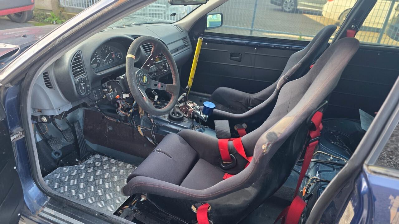 Bmw 320i CRS ASI Coupé da DRIFT