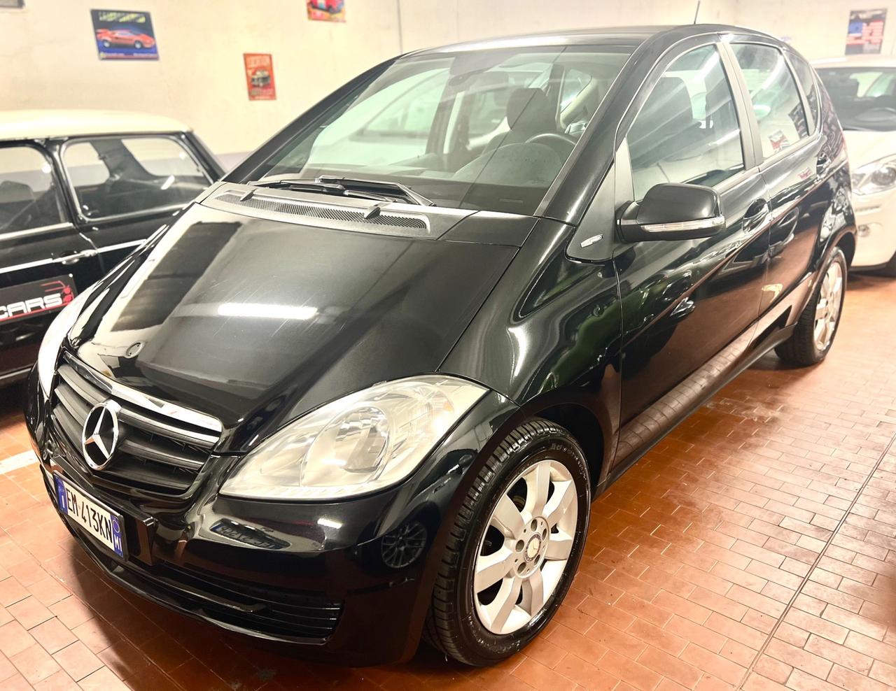 Mercedes A150 benzina €5 solo 72.000km OK NEOPATENTATI