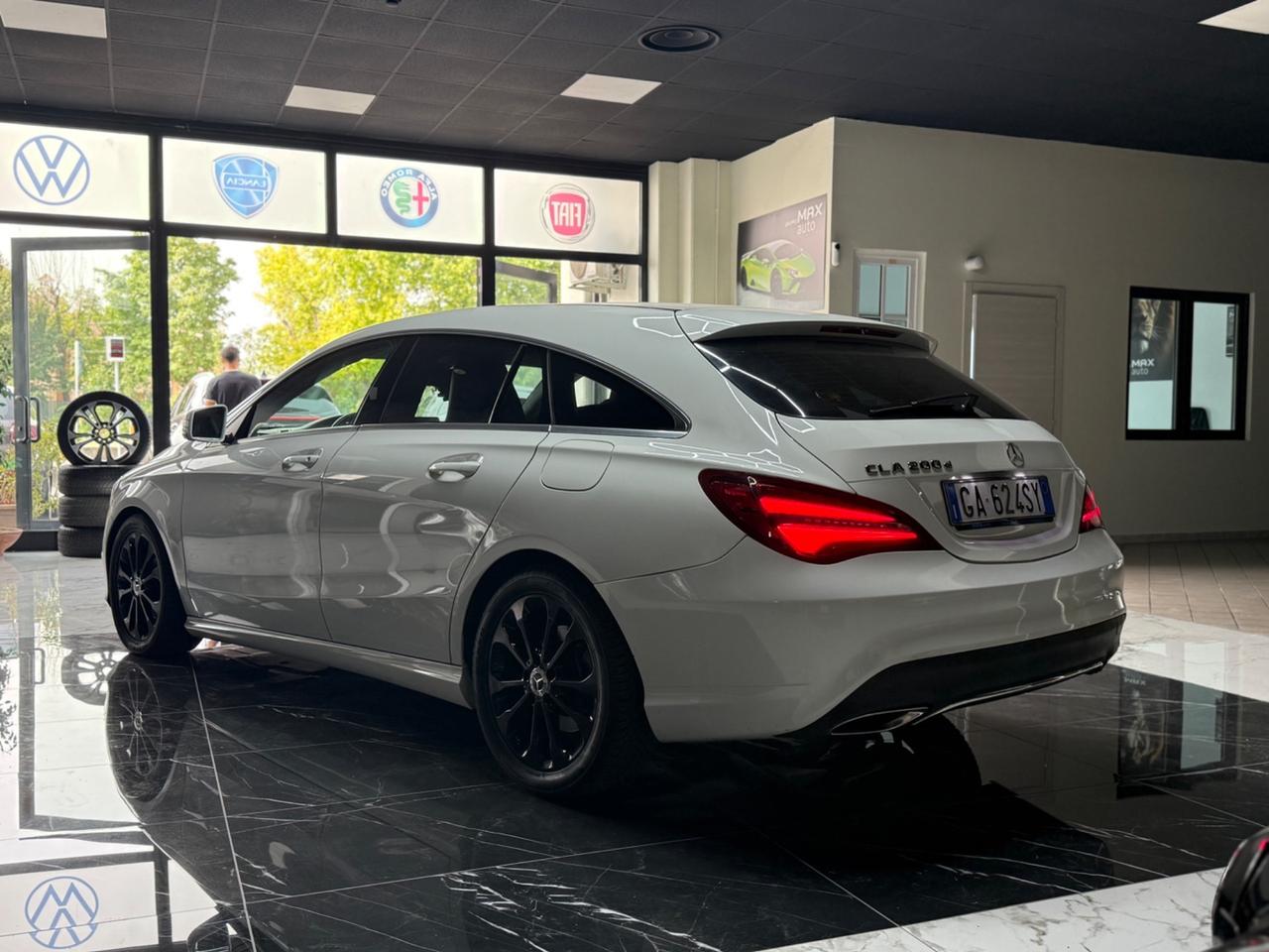 Mercedes-benz CLA 200 d S.W. Automatic Premium
