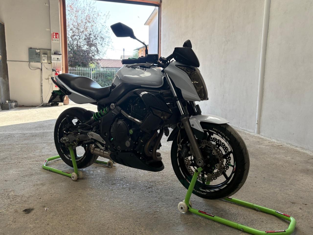 Kawasaki En 6n 650cc 11/2009