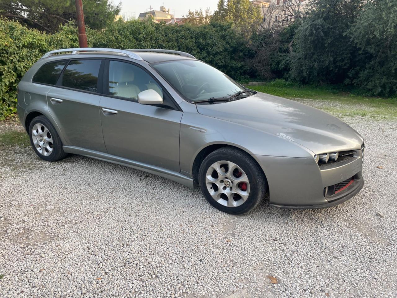 Alfa Romeo 159 1.9 JTDm Sportwagon