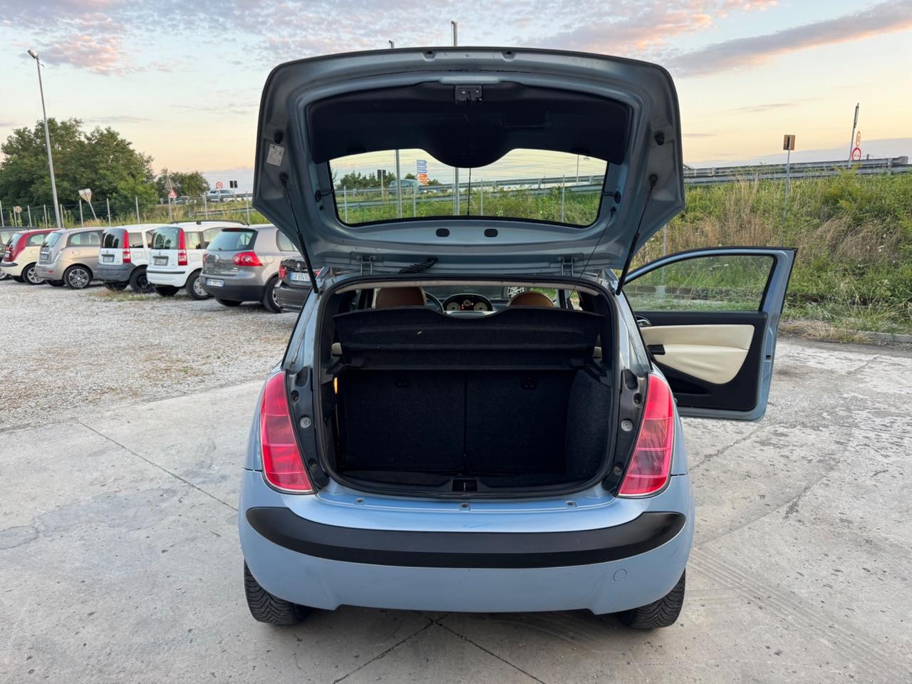 Lancia Ypsilon 1.3 Multijet 16V Platino