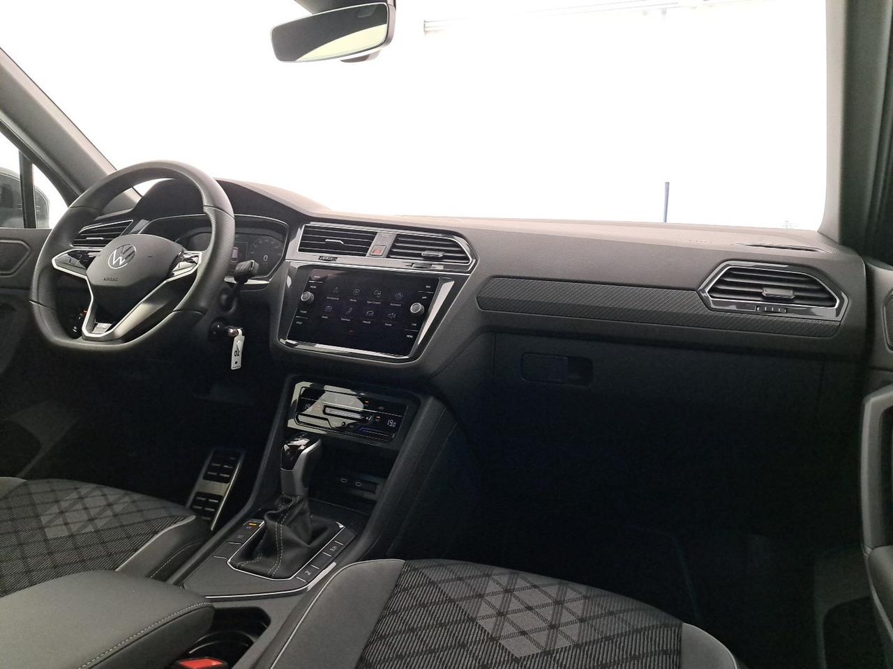 Volkswagen Tiguan 2.0 tdi r-line 150cv dsg