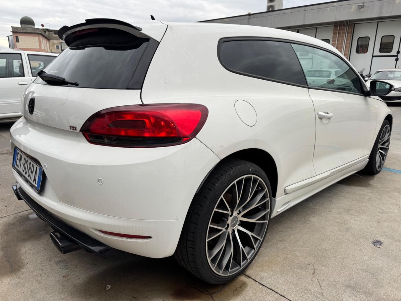 Volkswagen Scirocco 1.4 TSI 160CV DSG FRIZIONE DEL CAMBIO DA SOSTITUIRE