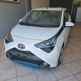 Toyota Aygo Connect 1.0 VVT-i 72 CV 5 porte x-play MMT