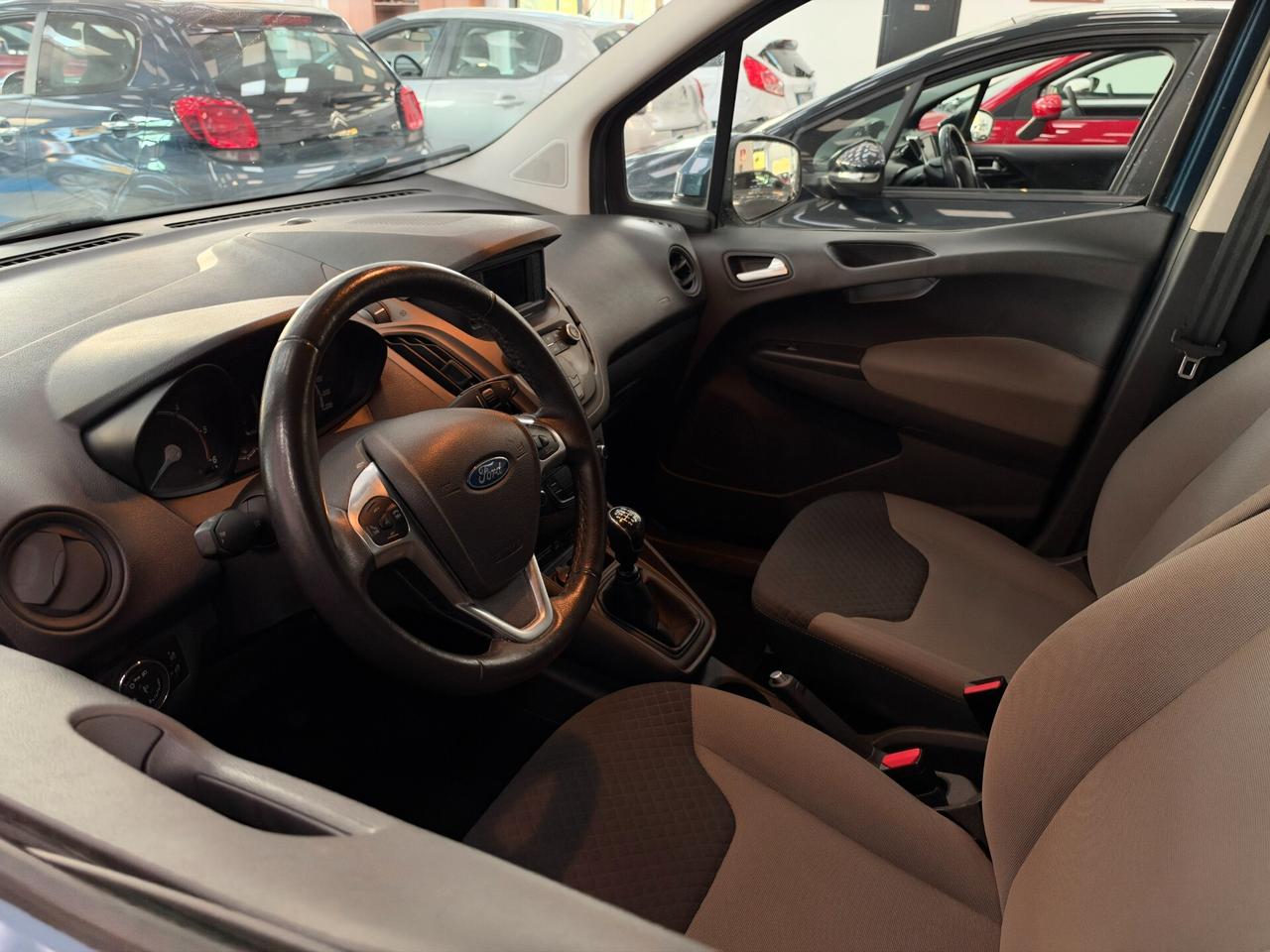 Ford Tourneo Courier 1.5 TDCI Turbo Diesel EURO 6 100 CV S&S Plus