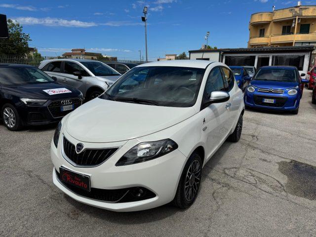 LANCIA Ypsilon 1.0 5 p S&S Alberta Ferretti Hybrid
