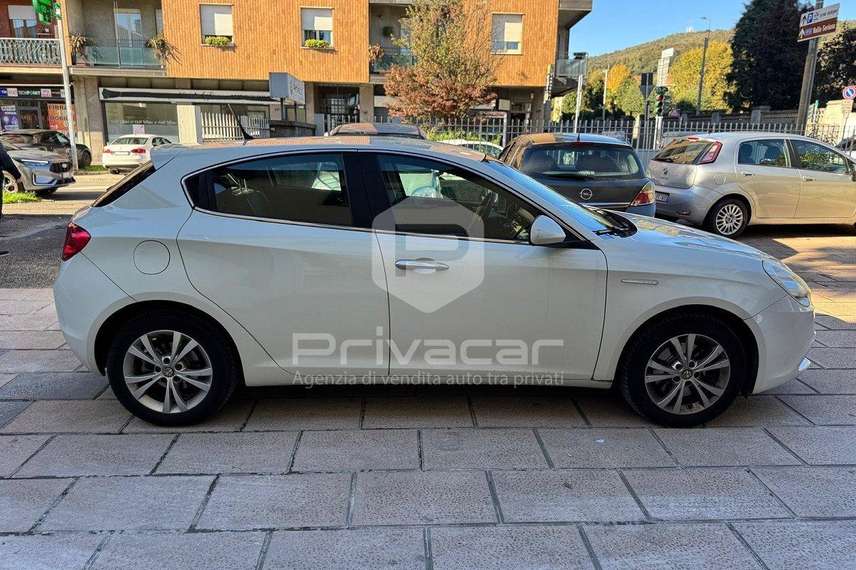 ALFA ROMEO Giulietta 2.0 JTDm-2 140 CV Distinctive
