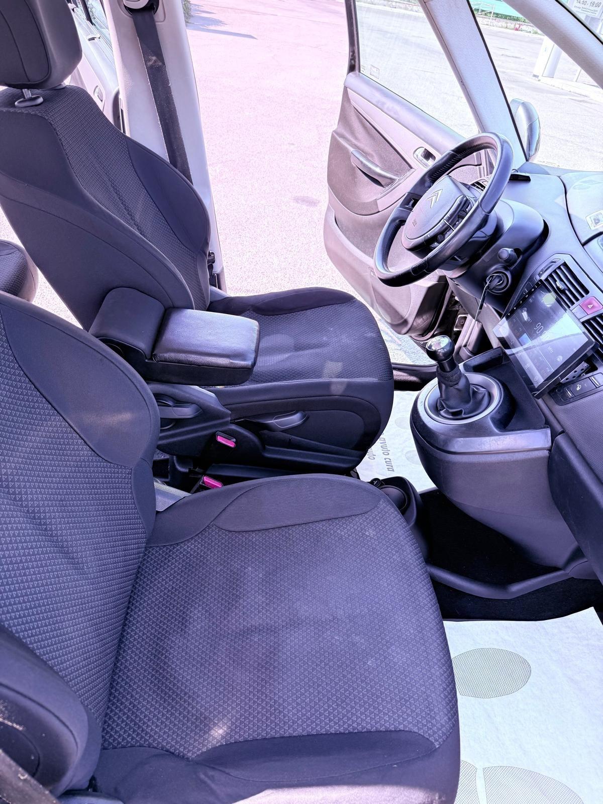 Citroen C4 1.6 HDi 110CV FAP Elegance