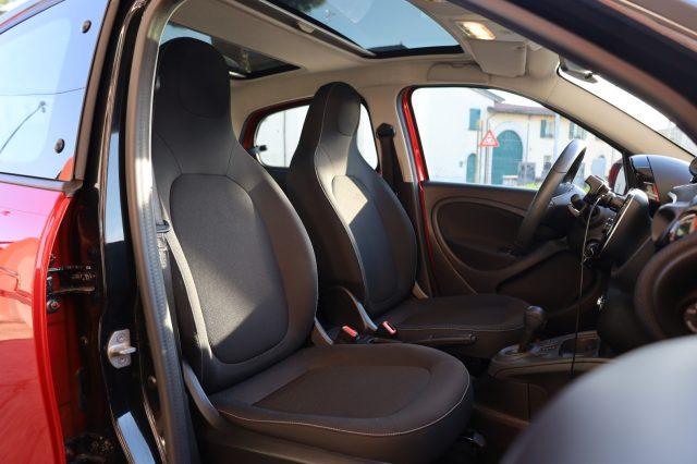 SMART ForFour 70 1.0 twinamic AUTOMATICA Passion PanoramaTEL USB