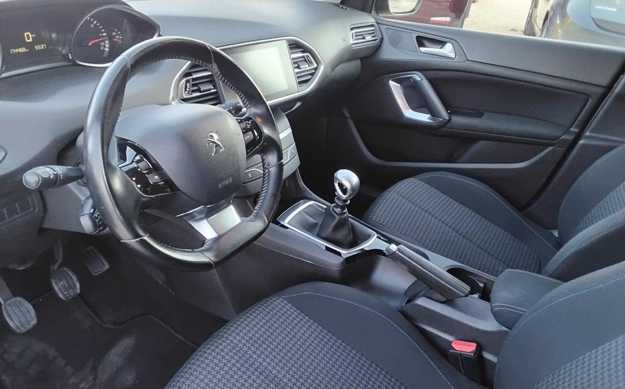 Peugeot 308 BlueHDi 130 S&S Allure