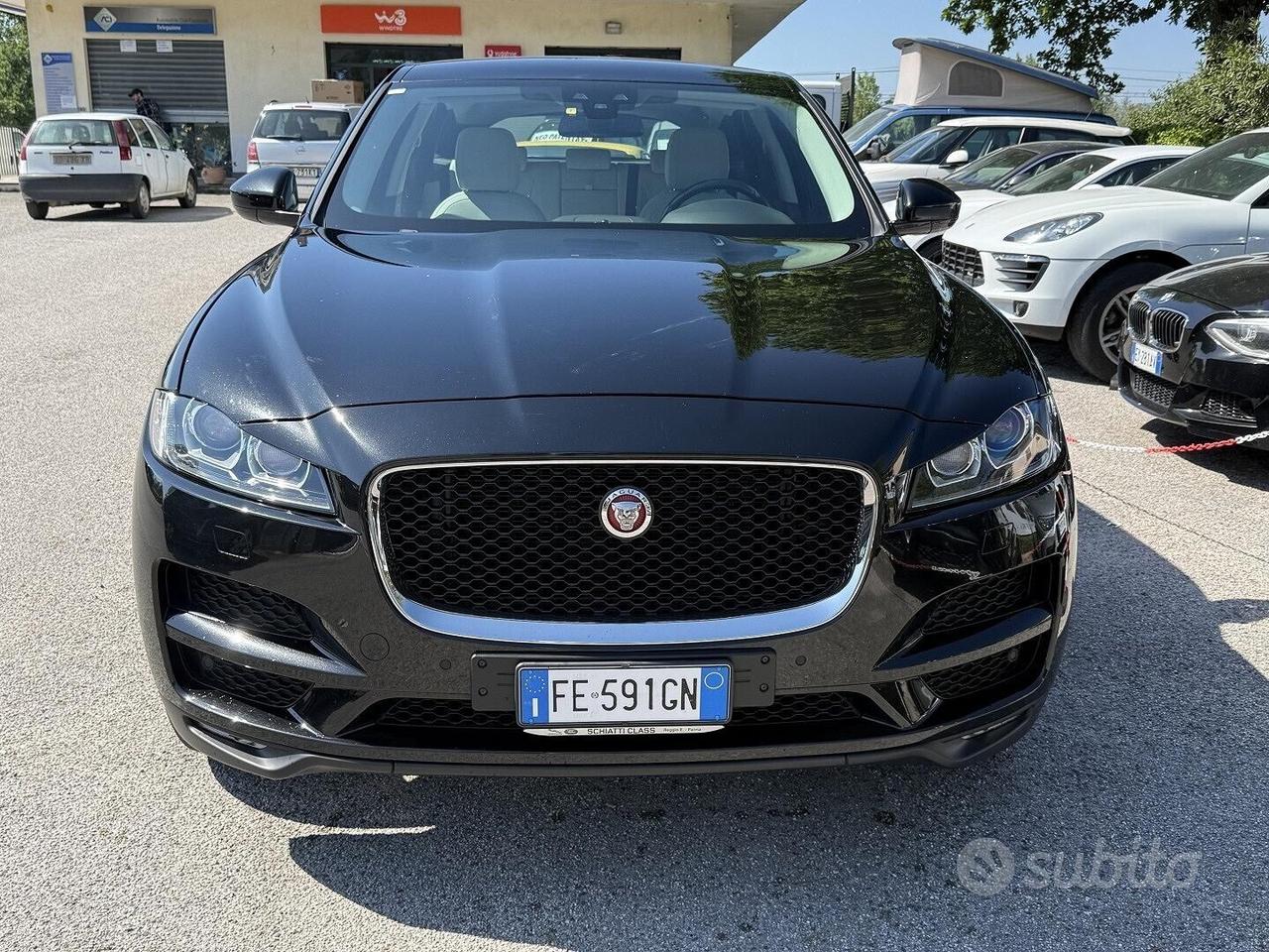 JAGUAR F PACE FULL OPTIONAL GARANZIA 24 MESI