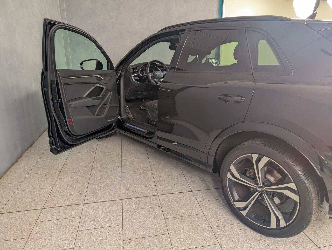 Audi Q3 35 TDI S Line Edition