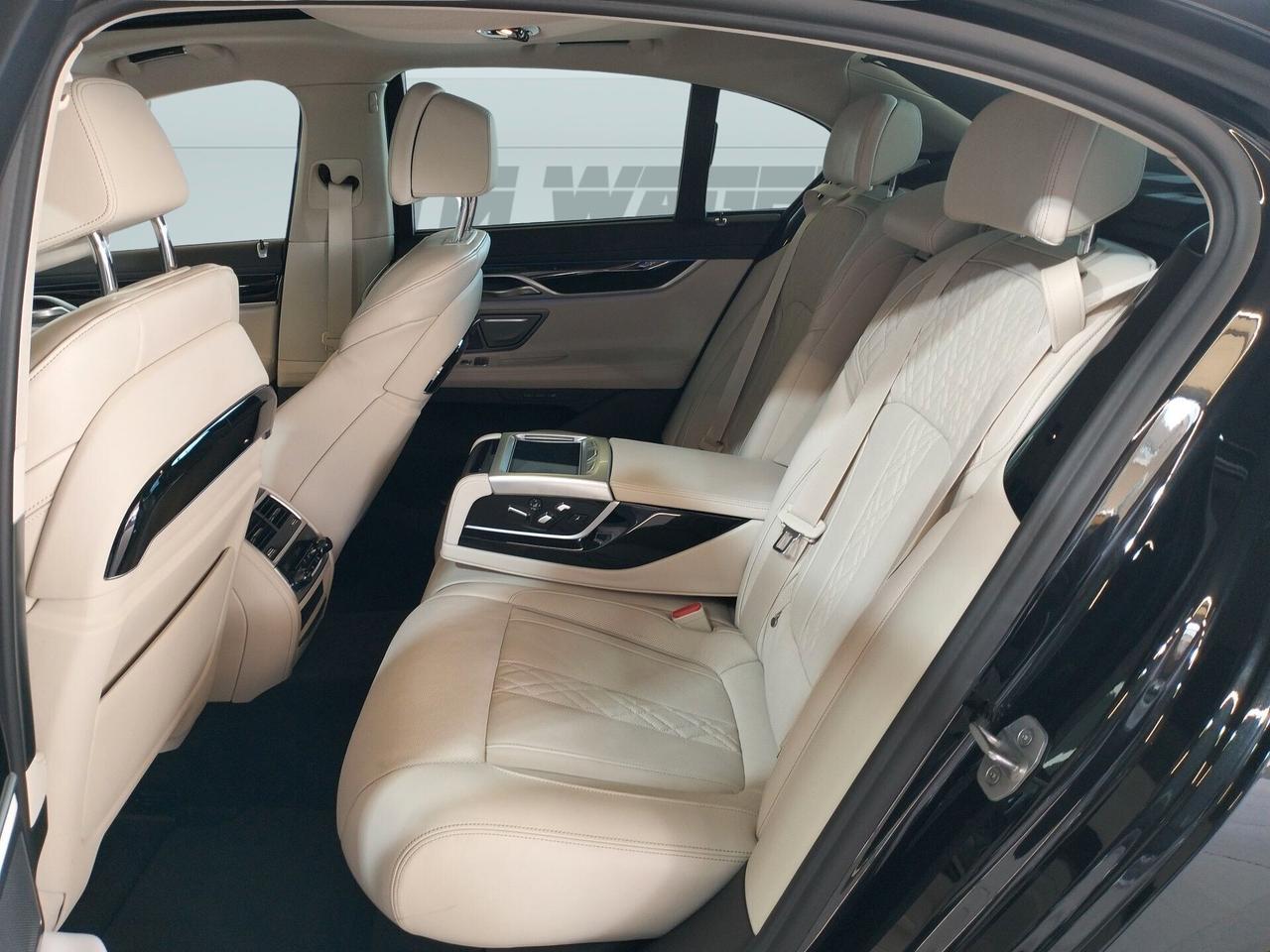 BMW 730 d mhev 48V auto - IVA ESPOSTA