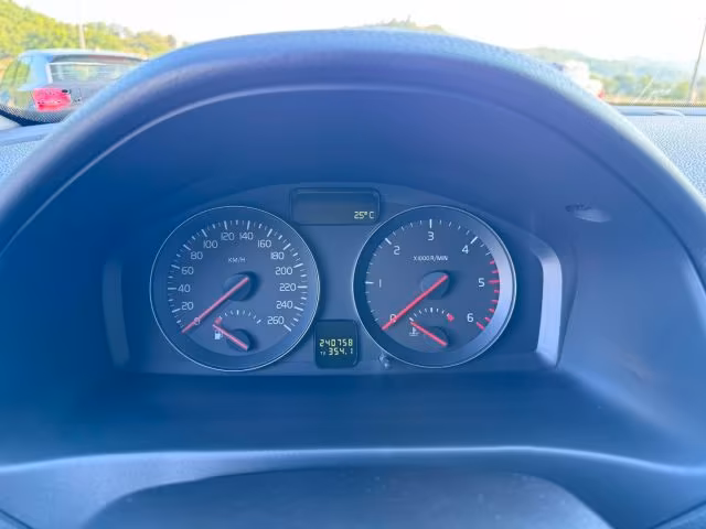 VOLVO V50 2.0 D cat aut. R-Design OK NEOPATENTATI