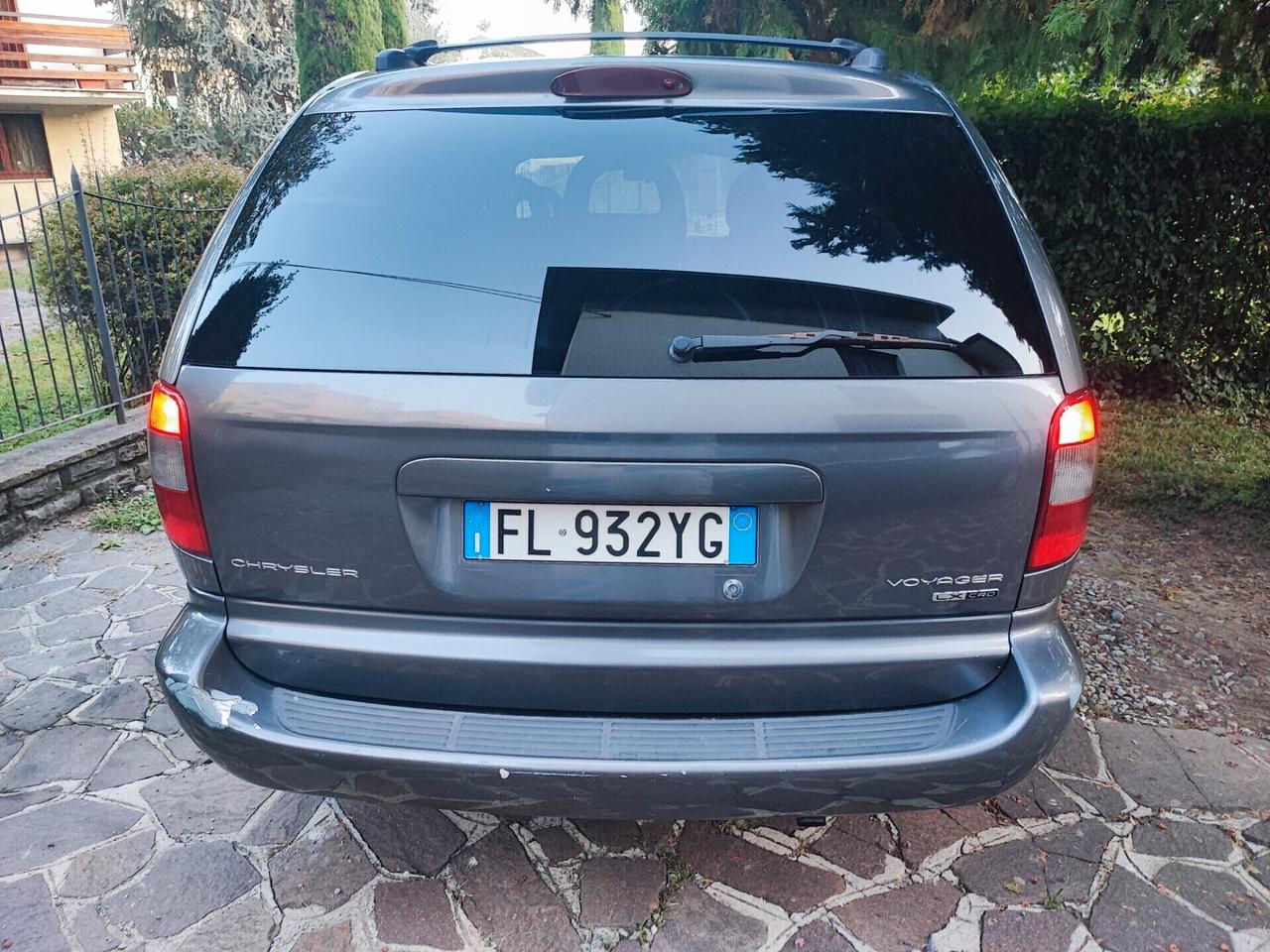Chrysler Voyager 2.5 CRD cat LX 7 posti