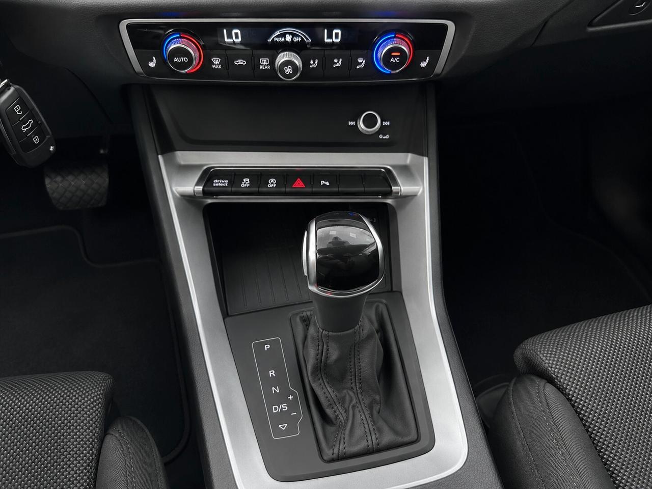 Audi Q3 SPB 35 TDI S tronic S-Line edition Black Line