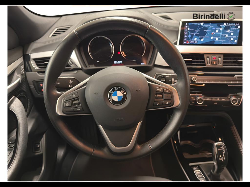 BMW X2 (F39) - X2 sDrive18d Business-X